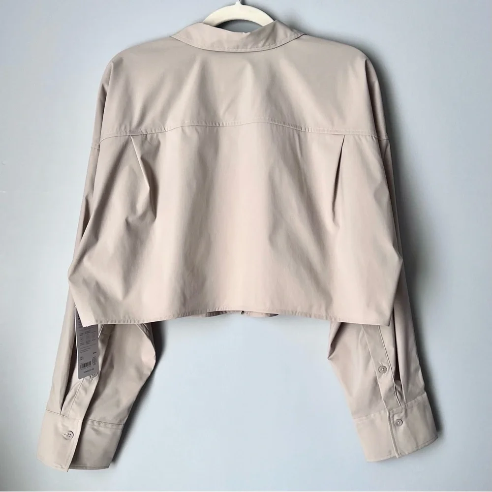 Athleta Midday Ultra Cropped Shirt | Khaki | Size XL